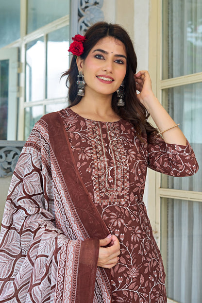 Fancy Women Pure Cotton Floral Print Kurta Set