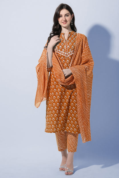 Women’s Floral Printed Kurta Pant Dupatta Set with Sequin & Gotta Patti Lace Work