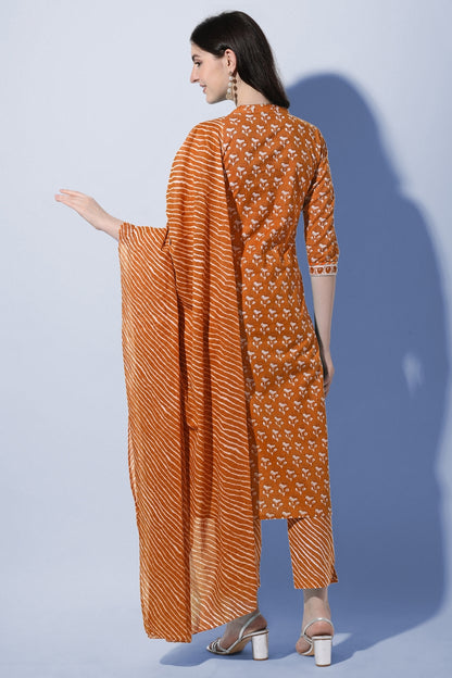 Women’s Floral Printed Kurta Pant Dupatta Set with Sequin & Gotta Patti Lace Work