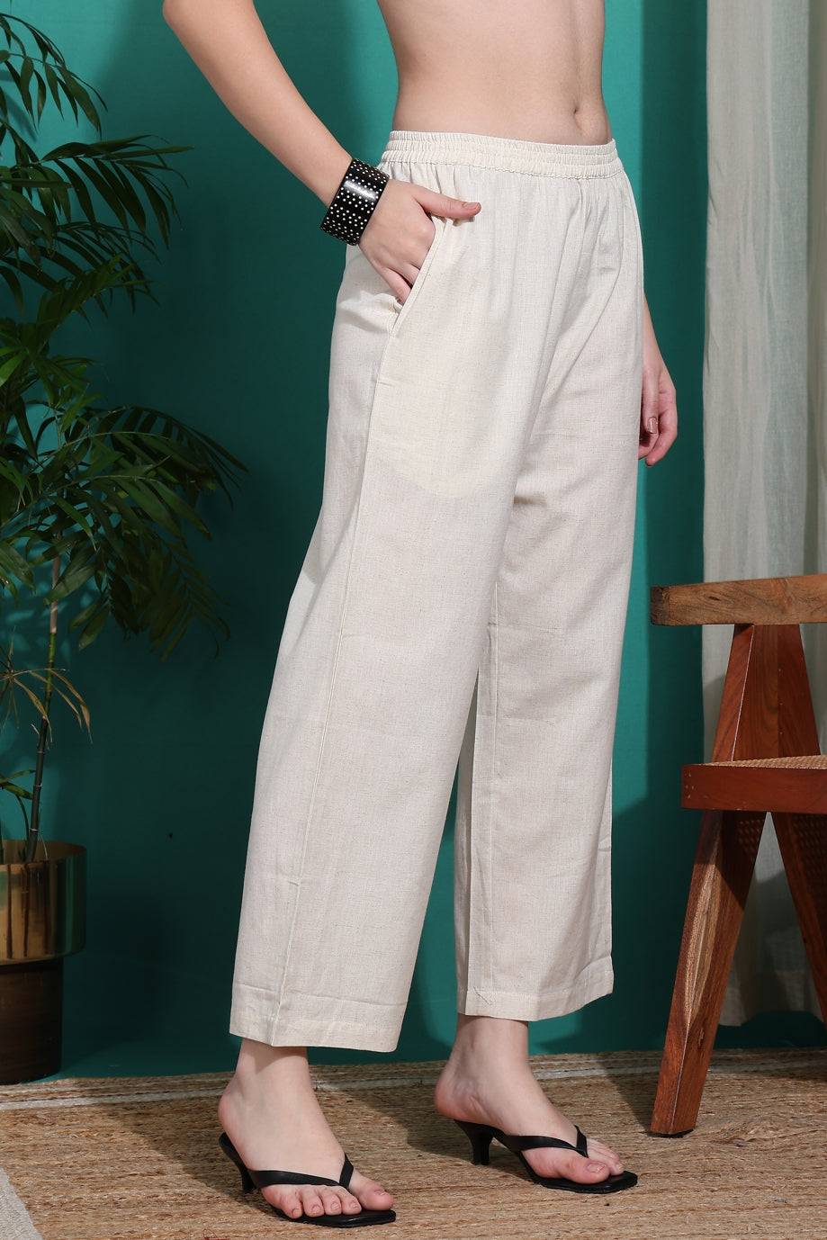 Women's Elegant Pure Cotton Thread Embroidery Co-Ord Set