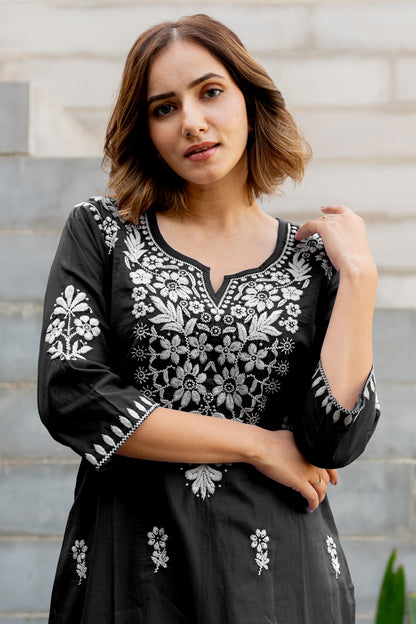 Women's Embroidered Work Kurta With Plazzo Set