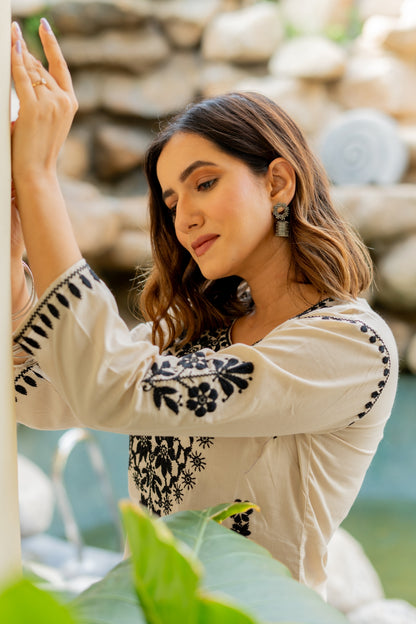 Women's Embroidered Work Kurta With Plazzo Set