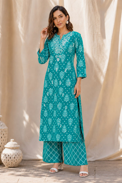 Women's Embroidered Work Solid Straight Kurta With Plazzo Set