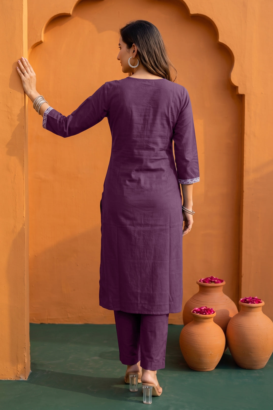 Fancy Warli Print Kurta Pant Dupatta Set with V-Neck Pipe Bead Handwork