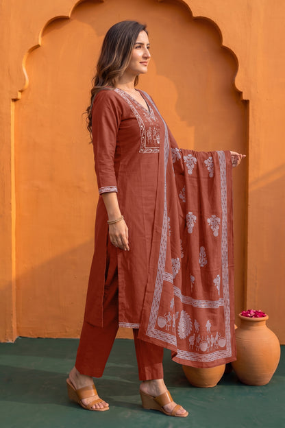 Fancy Warli Print Kurta Pant Dupatta Set with V-Neck Pipe Bead Handwork