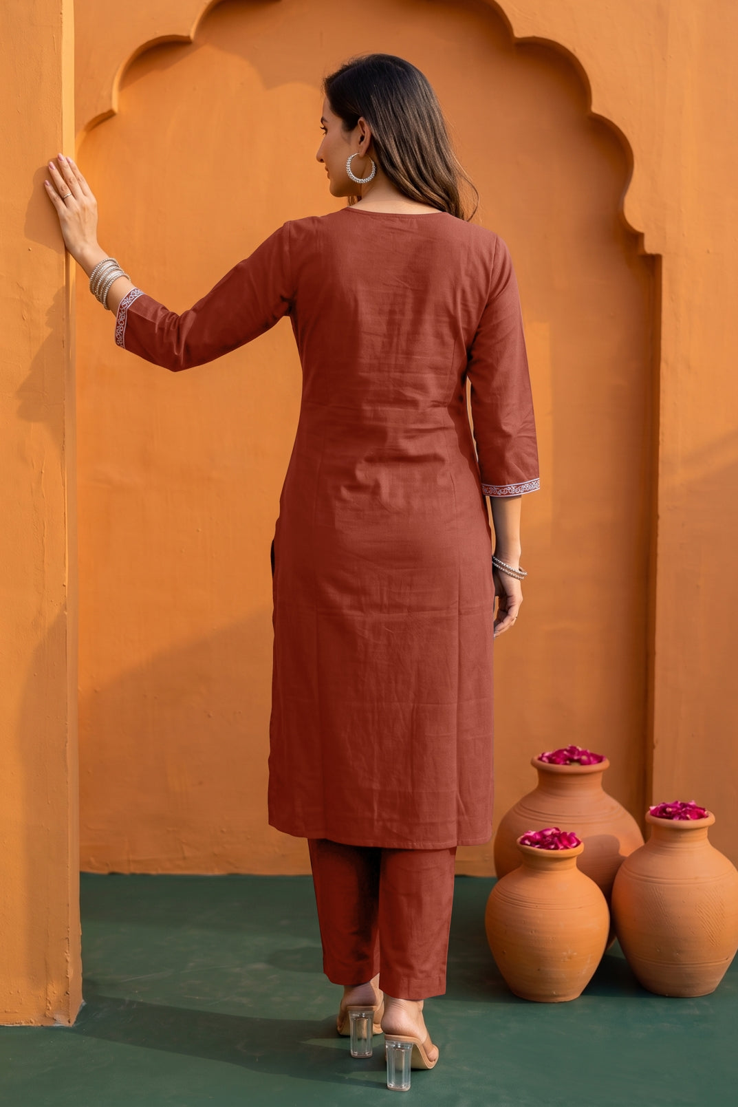 Fancy Warli Print Kurta Pant Dupatta Set with V-Neck Pipe Bead Handwork