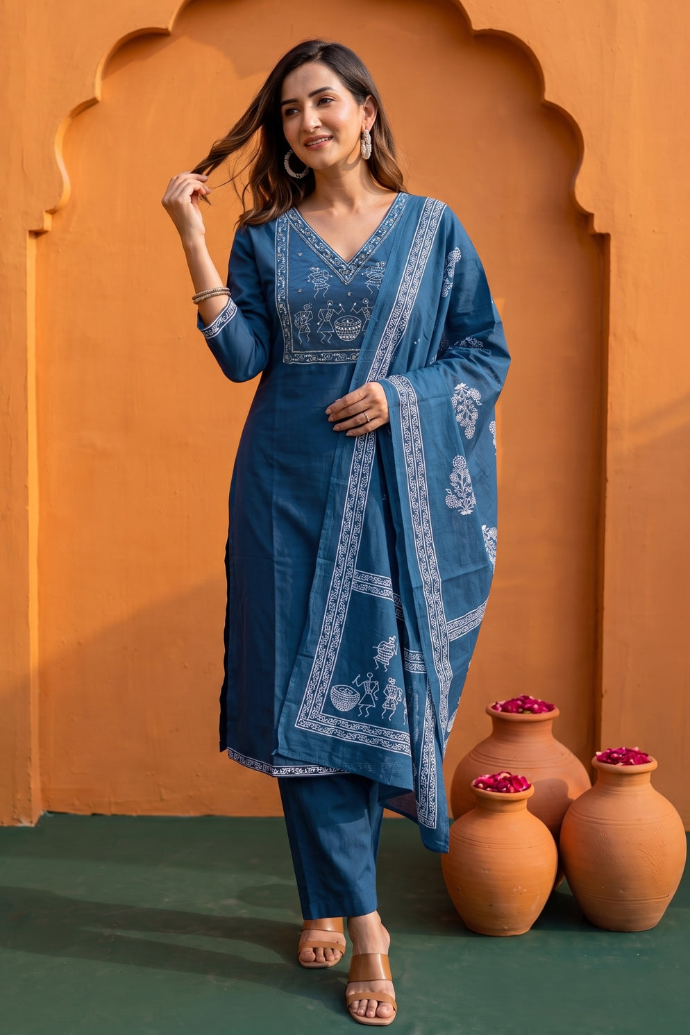 Fancy Warli Print Kurta Pant Dupatta Set with V-Neck Pipe Bead Handwork