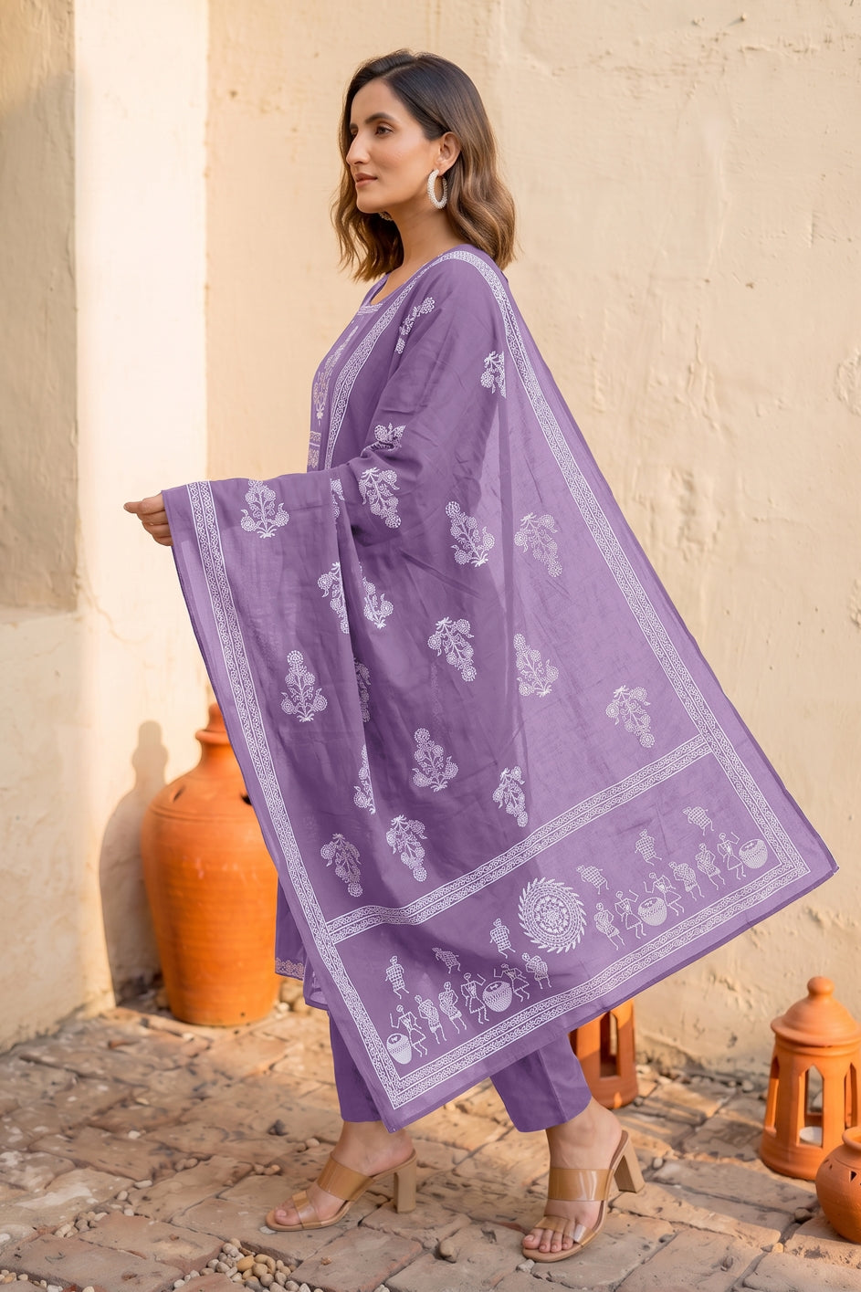 Trendy Block Print Kurta Set with Cutdana Work