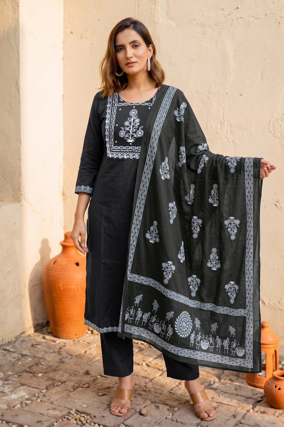 Trendy Block Print Kurta Set with Cutdana Work