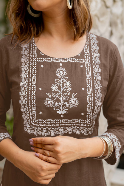 Trendy Block Print Kurta Set with Cutdana Work