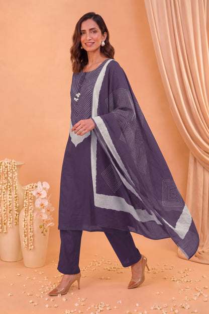 Traditional Bandhani Print Kurta Set with Embellished Neckline