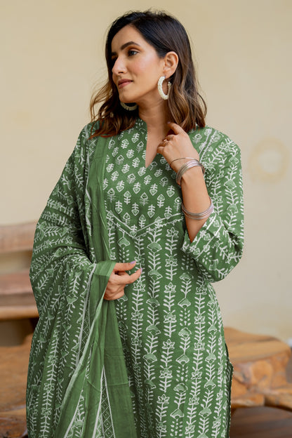 Trendy Cotton Batik Print Kurta Set with dupatta