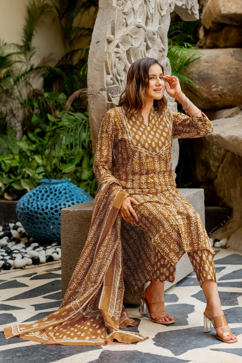 Trendy Cotton Batik Print Kurta Set with dupatta