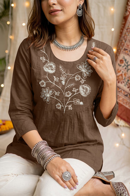 Elegant Pure Cotton Threadwork Empire Tunic Top
