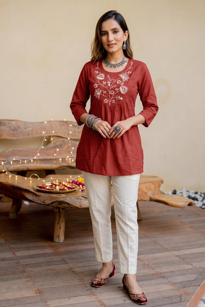 Elegant Pure Cotton Threadwork Empire Tunic Top