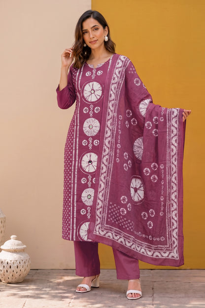 Traditional Tie & Dye Printed Kurta Set with Mirror Work