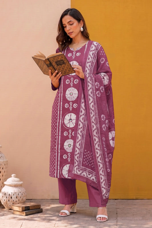 Traditional Tie & Dye Printed Kurta Set with Mirror Work