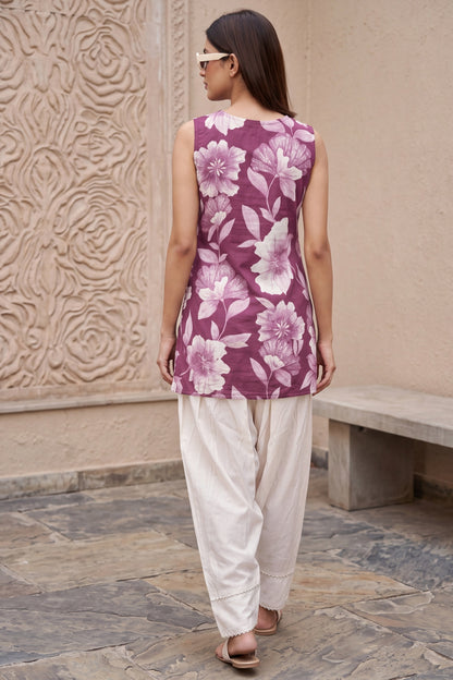 Glamorous Floral Foil Print Rayon Farsi Suit Set with Trendy Notch Neck & Lace Work