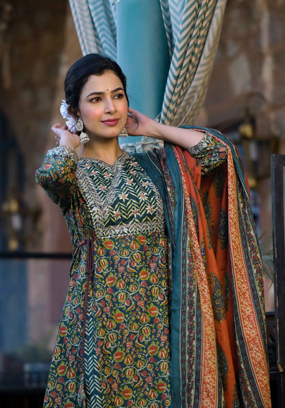 Women Teal & Blue Gotta Patti Paisley Print Pure Cotton Top with Bottom & Dupatta Set