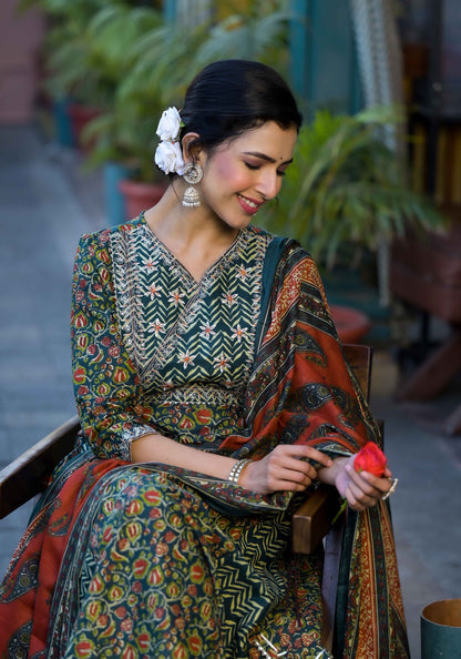 Women Teal & Blue Gotta Patti Paisley Print Pure Cotton Top with Bottom & Dupatta Set