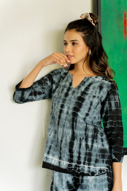 Shibori Night Suit